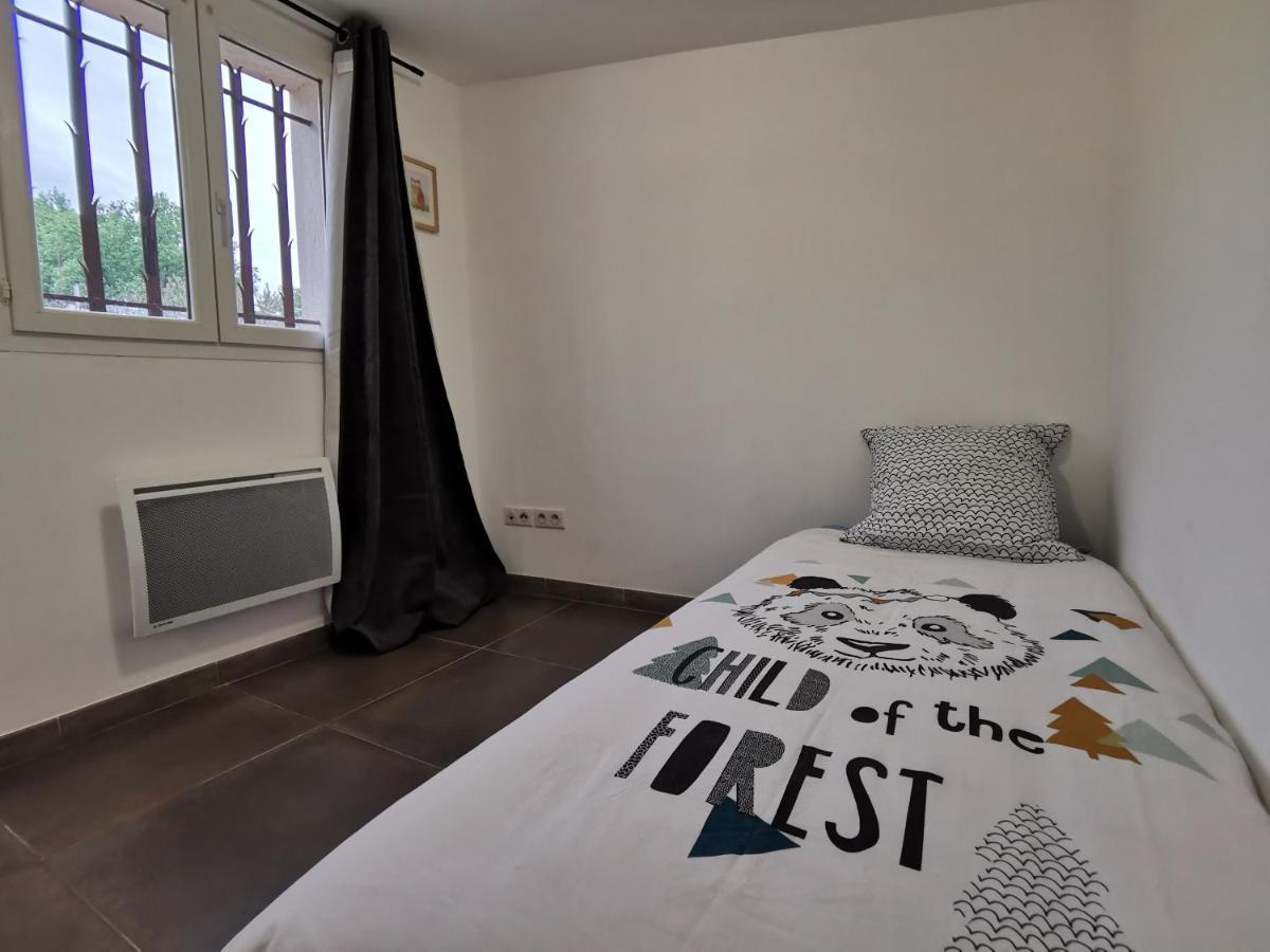 Maison De Vacances L'Hote Champetre Campagne Arlesienne 外观 照片